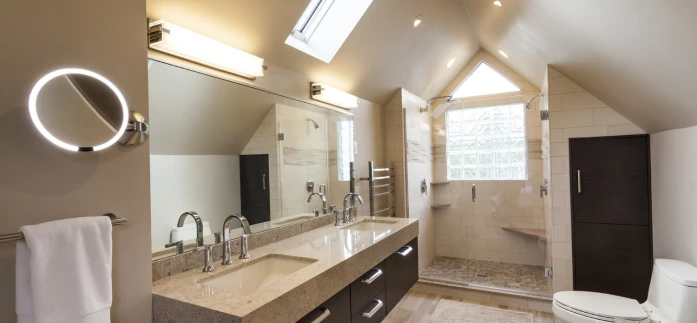 Contemporary Primary Bathroom